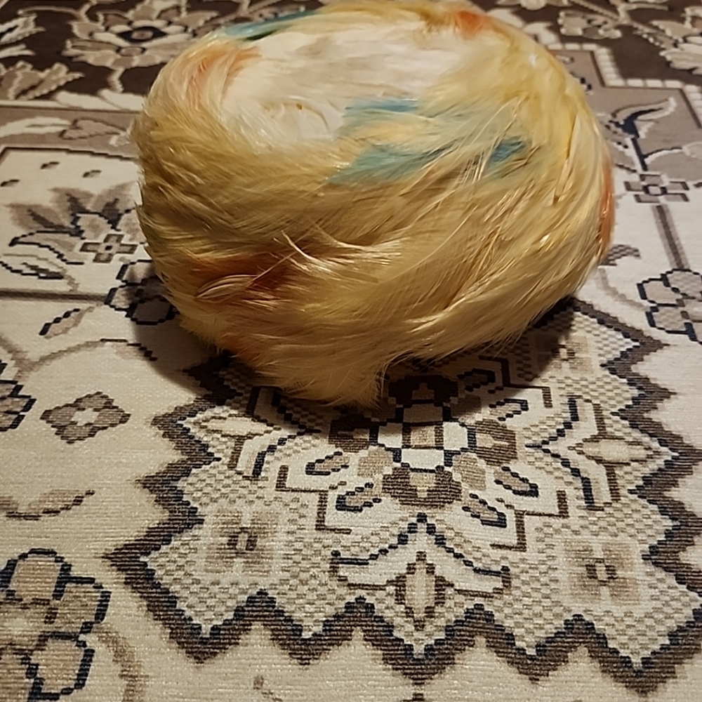 Chapeaux Louise Feather pastel colored 1940s designer vintage hat